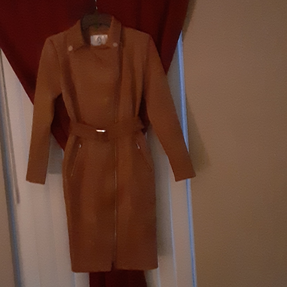 Women's dress